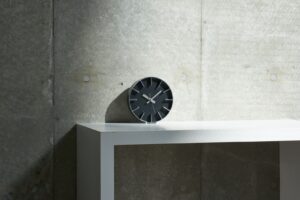 design clock lemnos